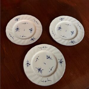 Villeroy and Boch Vieux Luxembourg  Blue and White salad/desert Plates, EUC